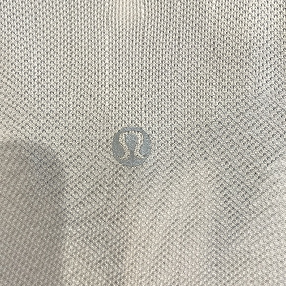 Men's lululemon shirt - Picture 5 of 7